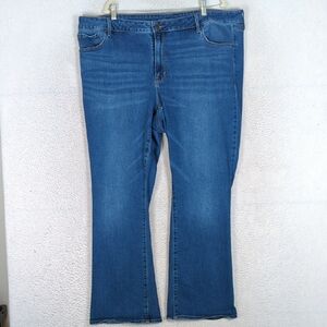 Old Navy Women's Mid-Rise Kicker Boot Cut‎ Jeans Size 24